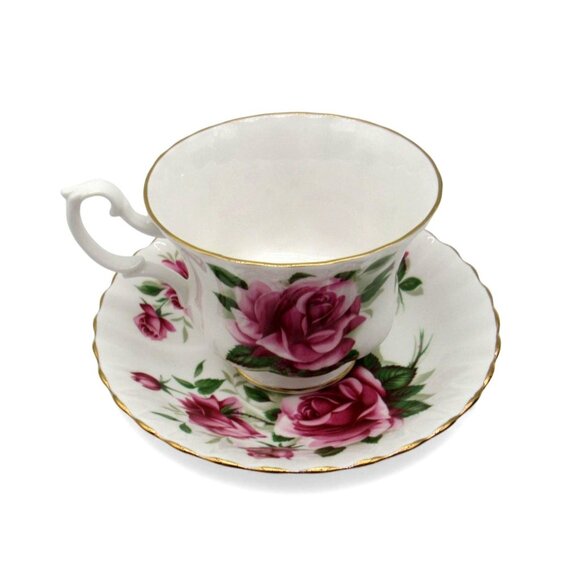 ROYAL ALBERT Bone China Tea Cup and Saucer Large Pink Rose Vintage - Picture 4 of 11